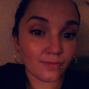 Meet your Posher, Nikki